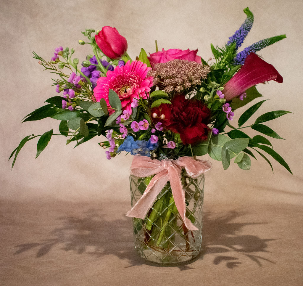 Floral arrangement by All The Pretty Things — piece 28